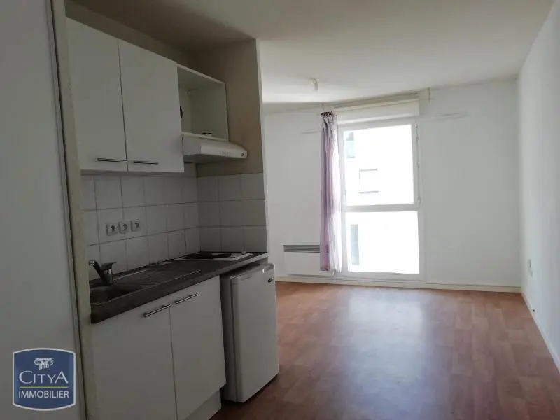 Photo 1 Appartement 1 pièce 22.3m²