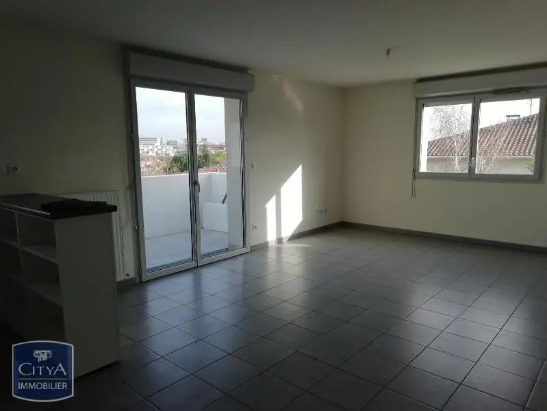 Photo 3 Appartement 2 pièces 47.69m²