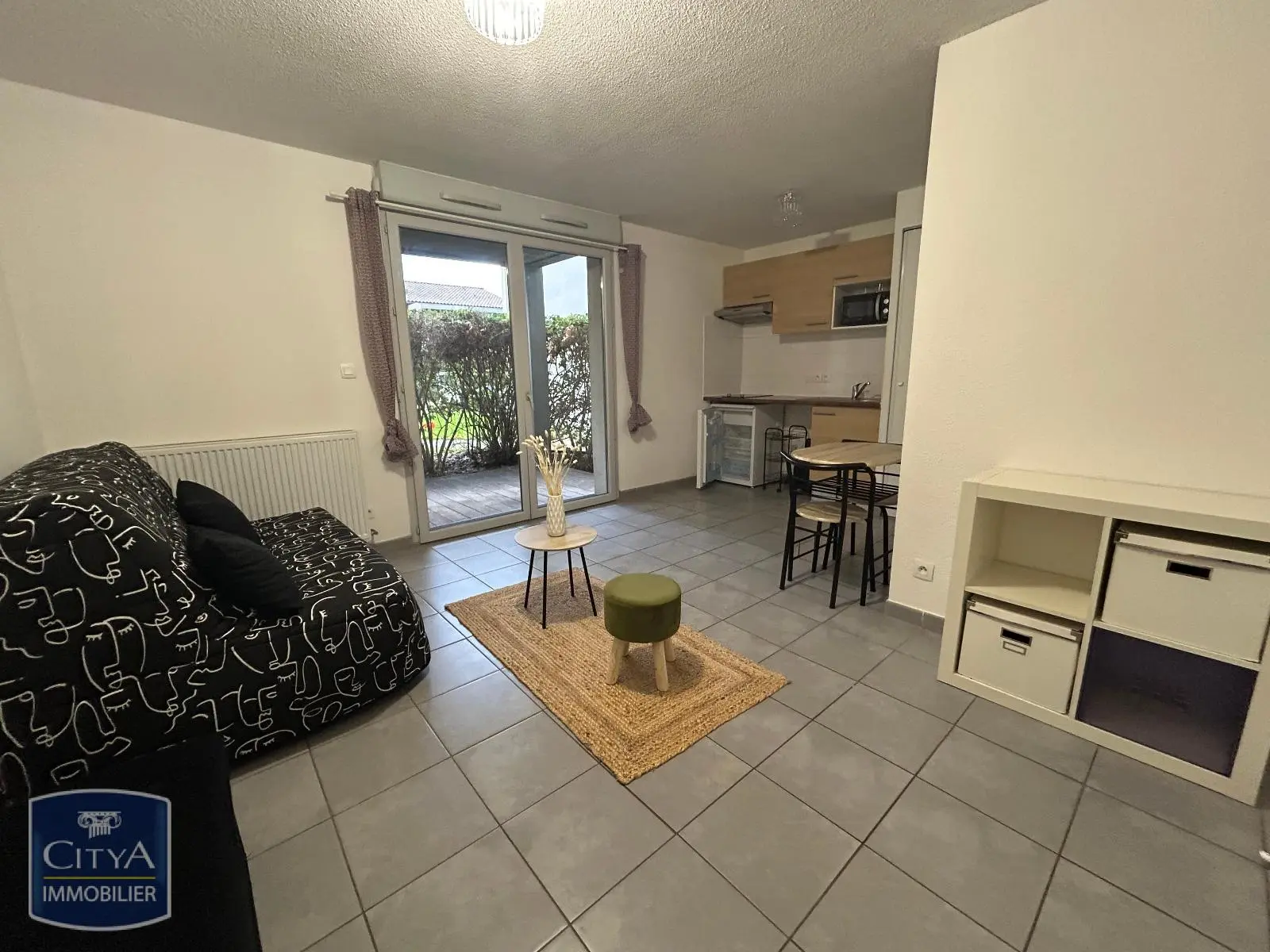 Photo 2 Appartement 1 pièce 28.43m²