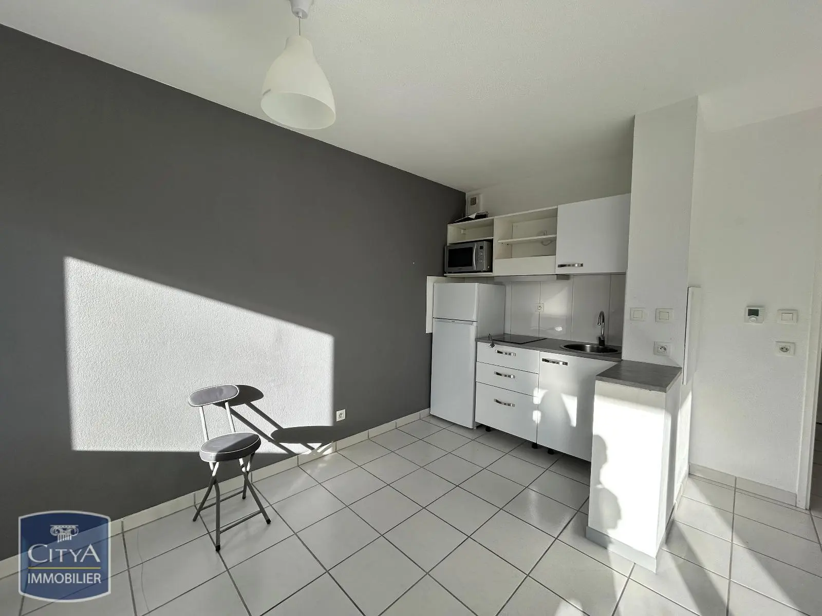 Photo 2 Appartement 1 pièce 26.93m²