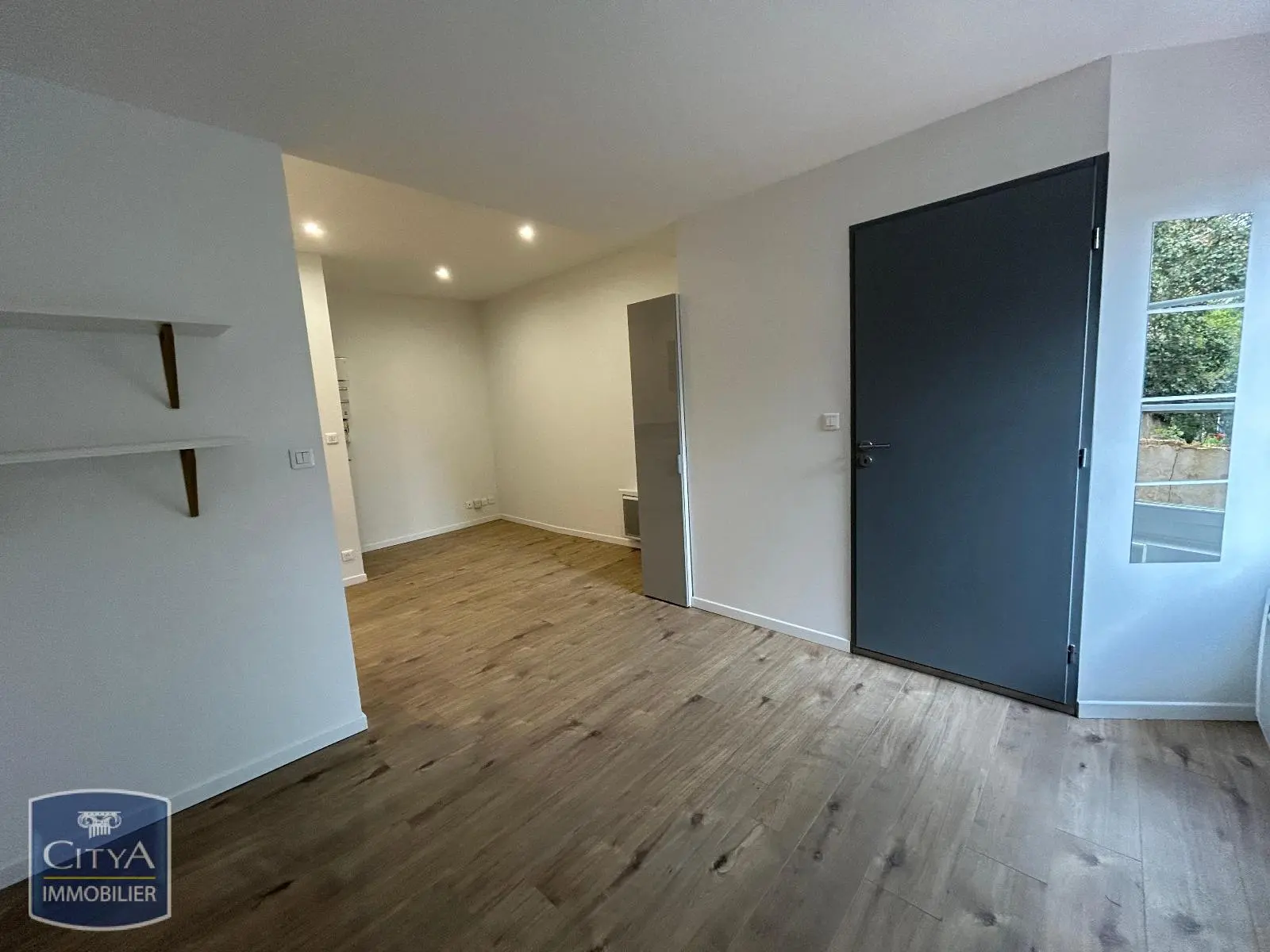 Photo 5 Appartement 1 pièce 21.8m²