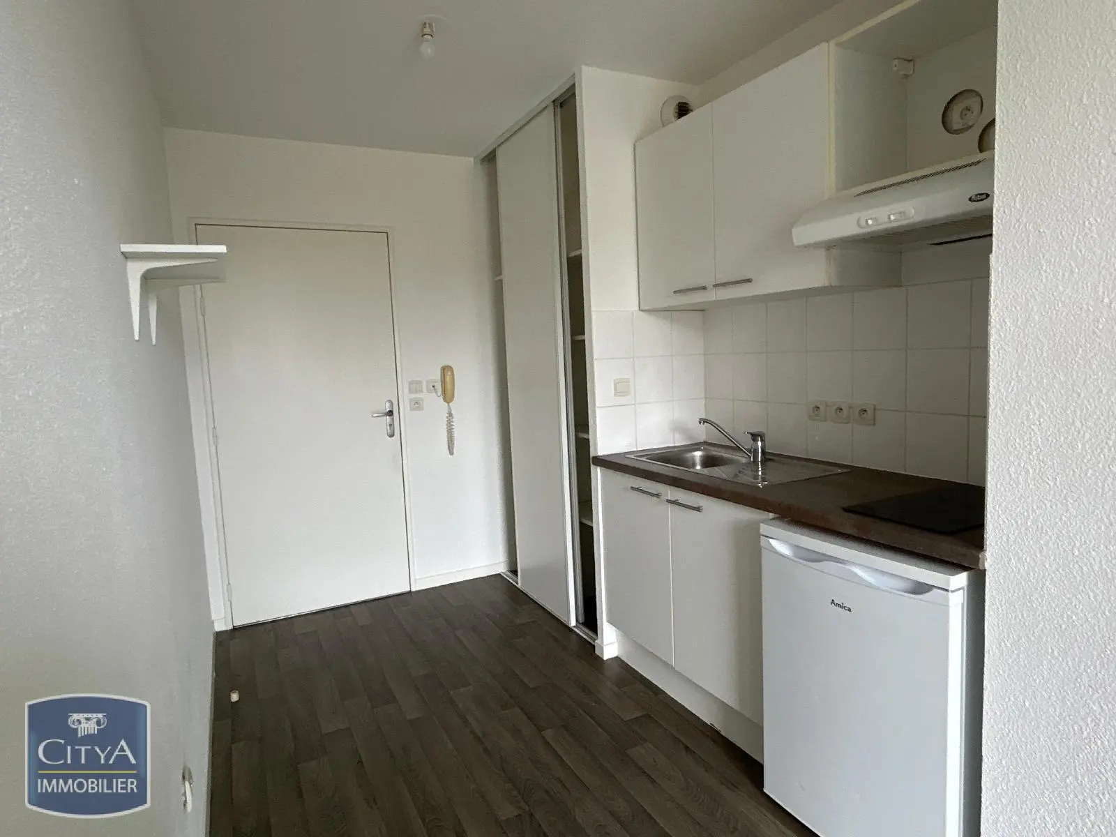 Photo 3 Appartement 1 pièce 21.17m²