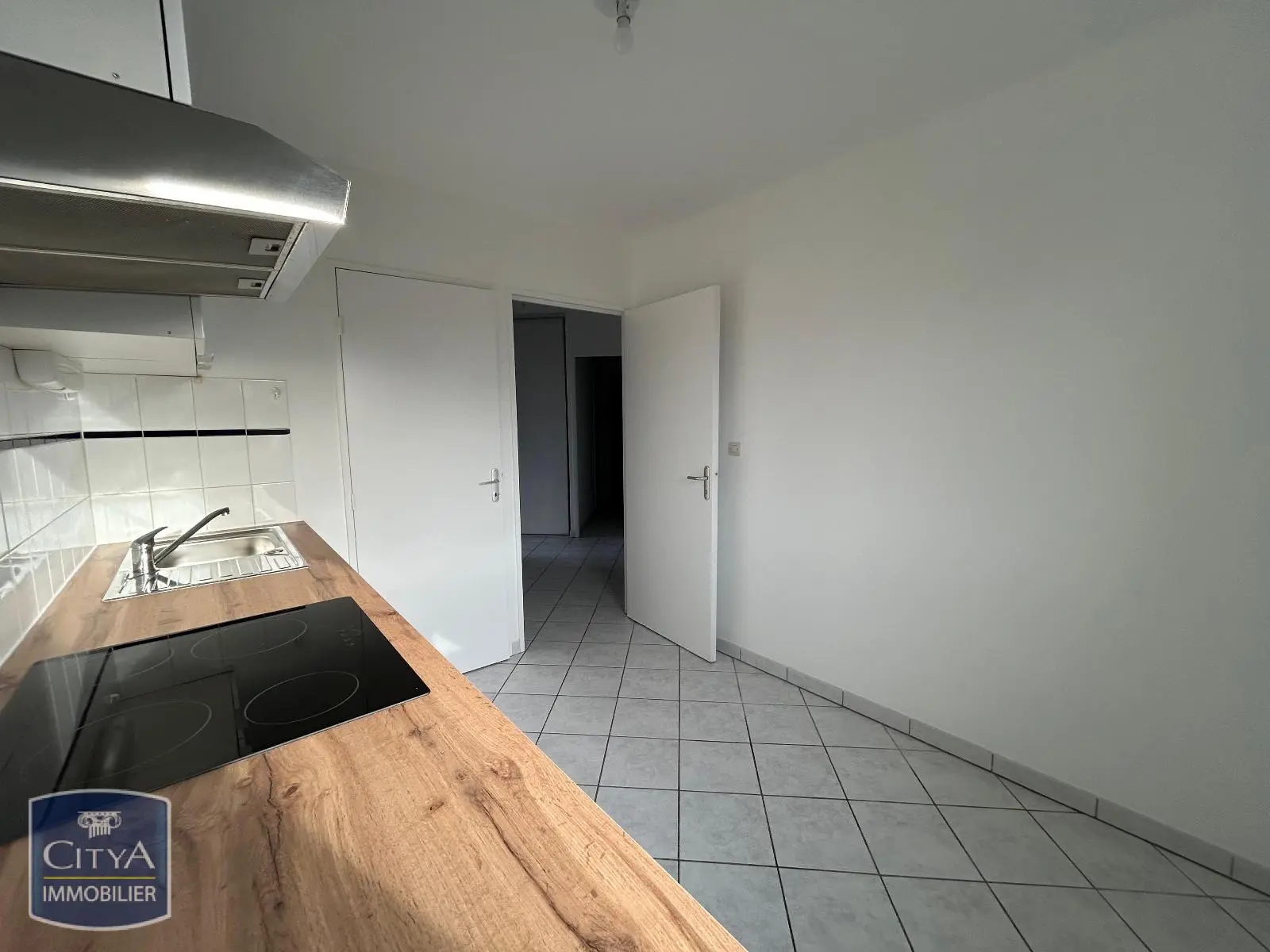 Photo 2 Appartement 3 pièces 65.68m²