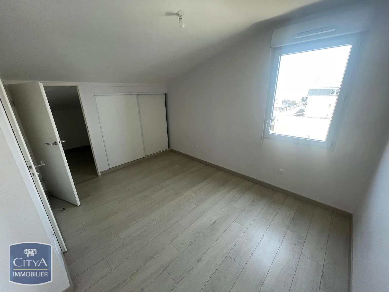 Photo 13 Appartement 4 pièces 97.04m²