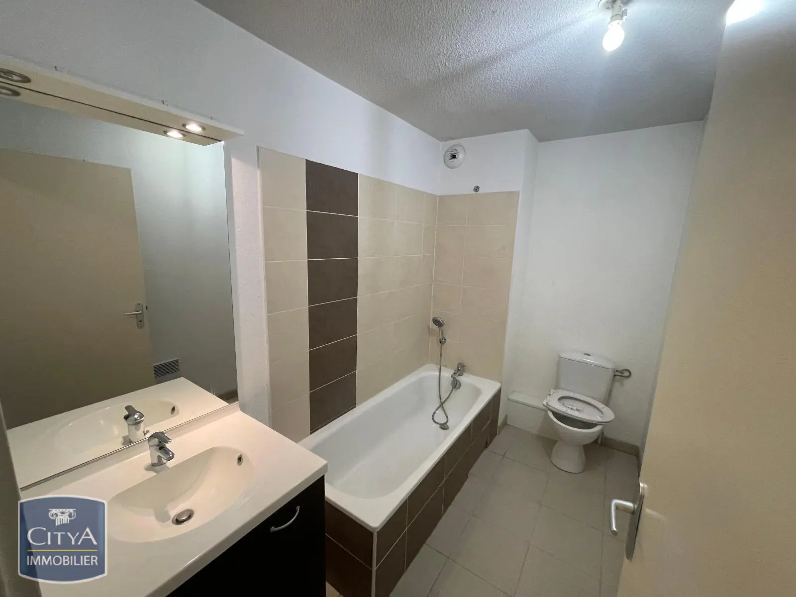Photo 7 Appartement 2 pièces 49.2m²