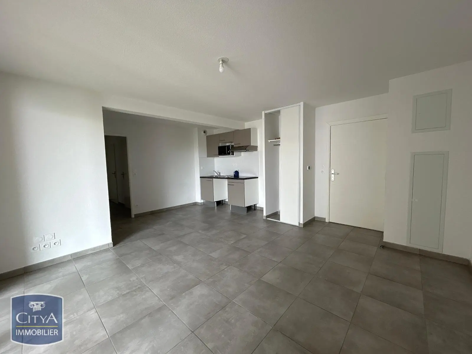 Photo 2 Appartement 3 pièces 55.57m²