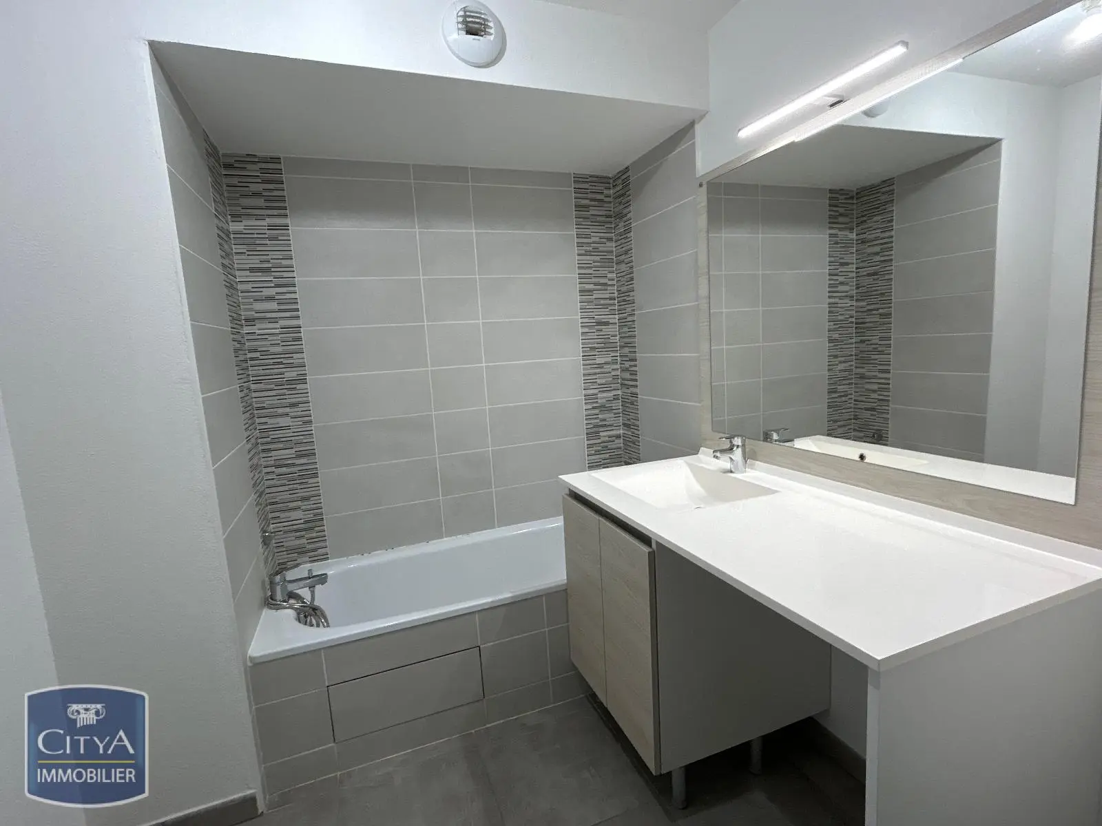 Photo 7 Appartement 3 pièces 55.57m²