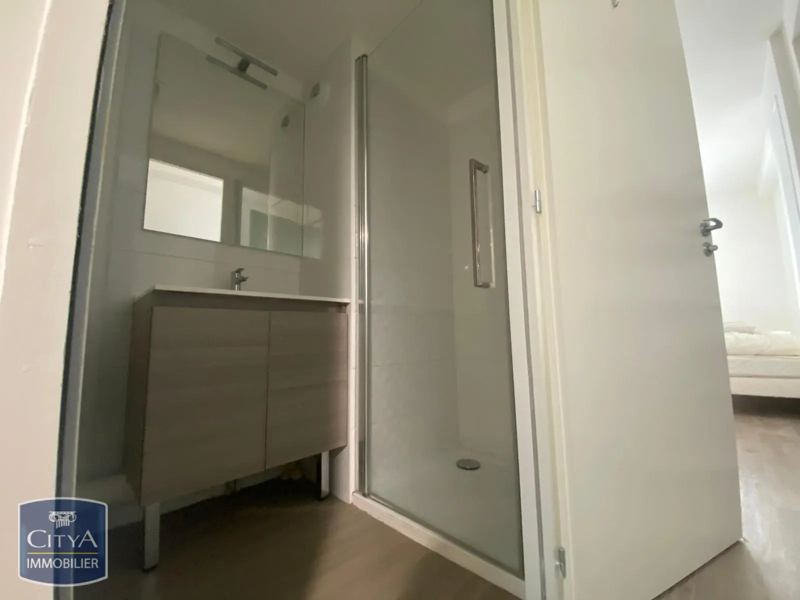 Photo 3 Appartement 1 pièce 14.35m²