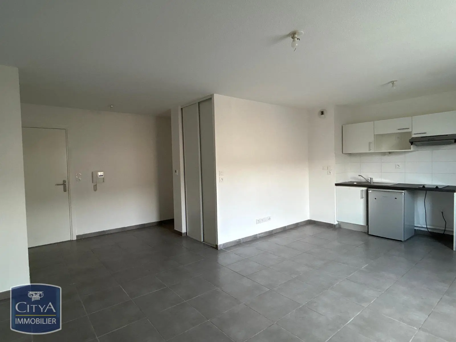 Photo 1 Appartement 1 pièce 34.48m²