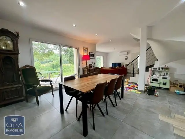 Photo 7 Maison 5 pièces 143.6m²