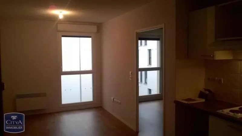 Illustration pour Appartement 2 pièces 33.8m² Photo Appartement 2 pièces 33.8m²