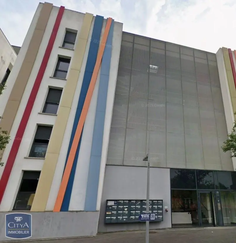 Photo 1 Appartement 1 pièce 25.3m²