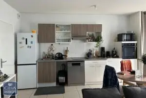 Photo 1 Appartement 4 pièces 75.18m²