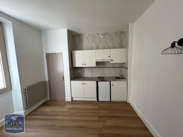 Photo 3 Appartement 1 pièce 19.77m²