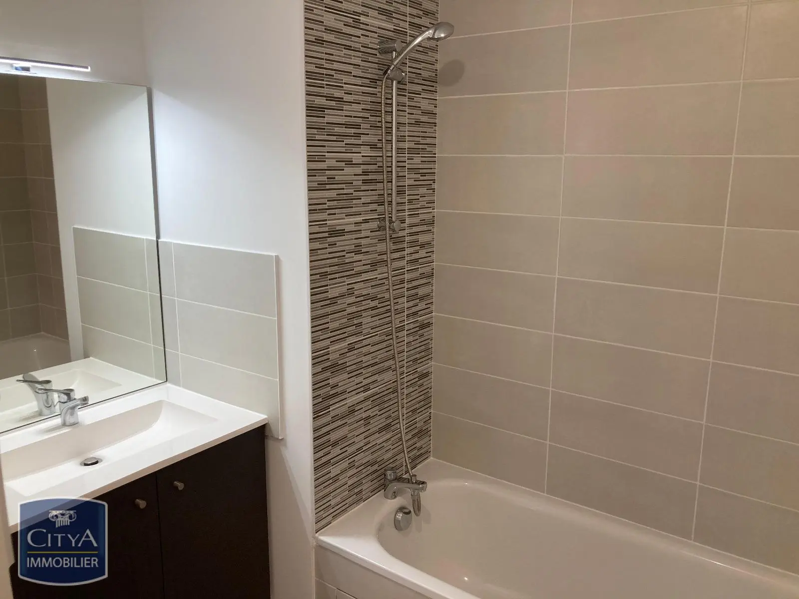Photo 8 Appartement 3 pièces 56.4m²