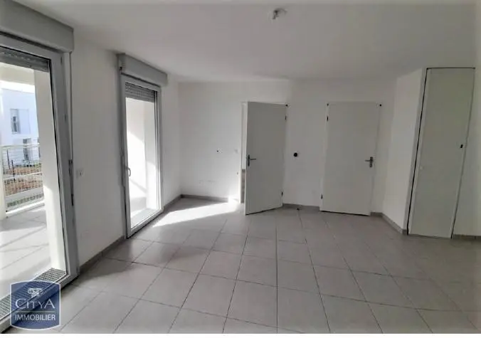 Photo 3 Appartement 2 pièces 43.8m²