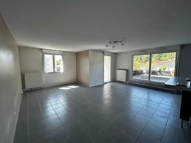 Photo 11 Appartement 5 pièces 104.81m²