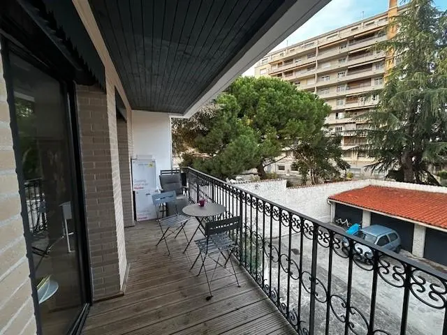 Photo 2 Appartement 1 pièce 32m²