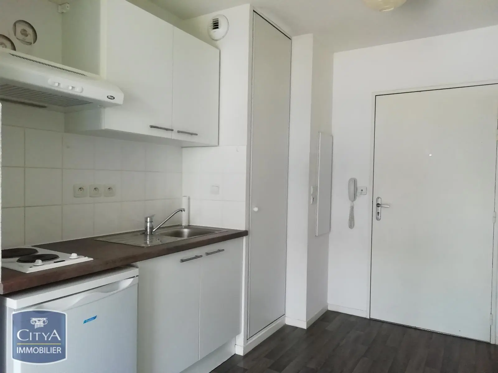 Photo 4 Appartement 1 pièce 23.7m²