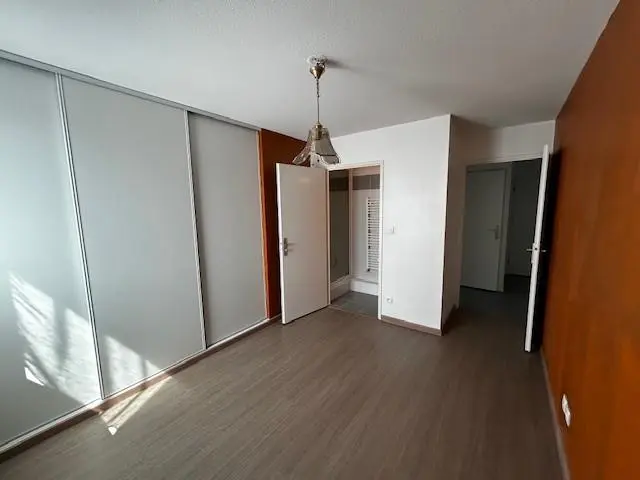 Photo 23 Appartement 5 pièces 104.81m²