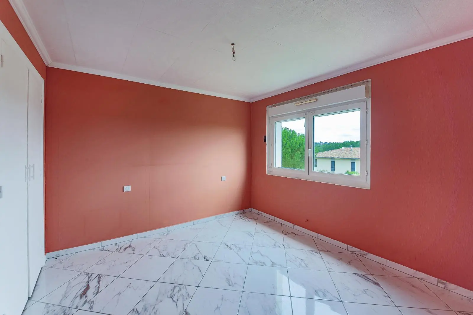 Photo 8 Maison 4 pièces 200m²