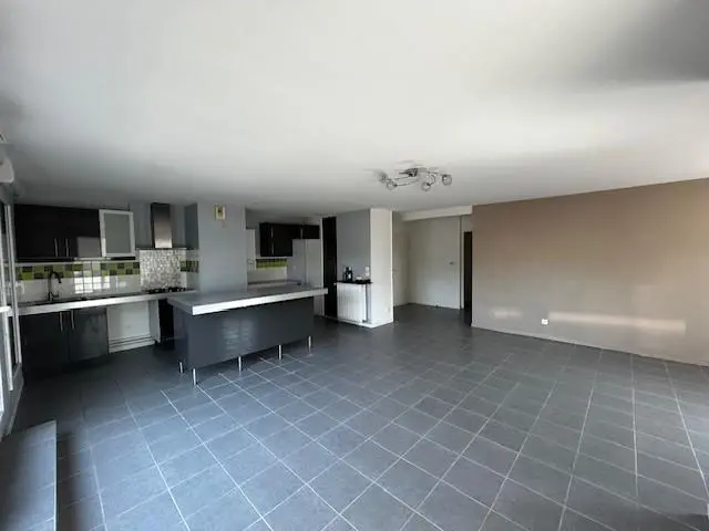 Photo 9 Appartement 5 pièces 104.81m²