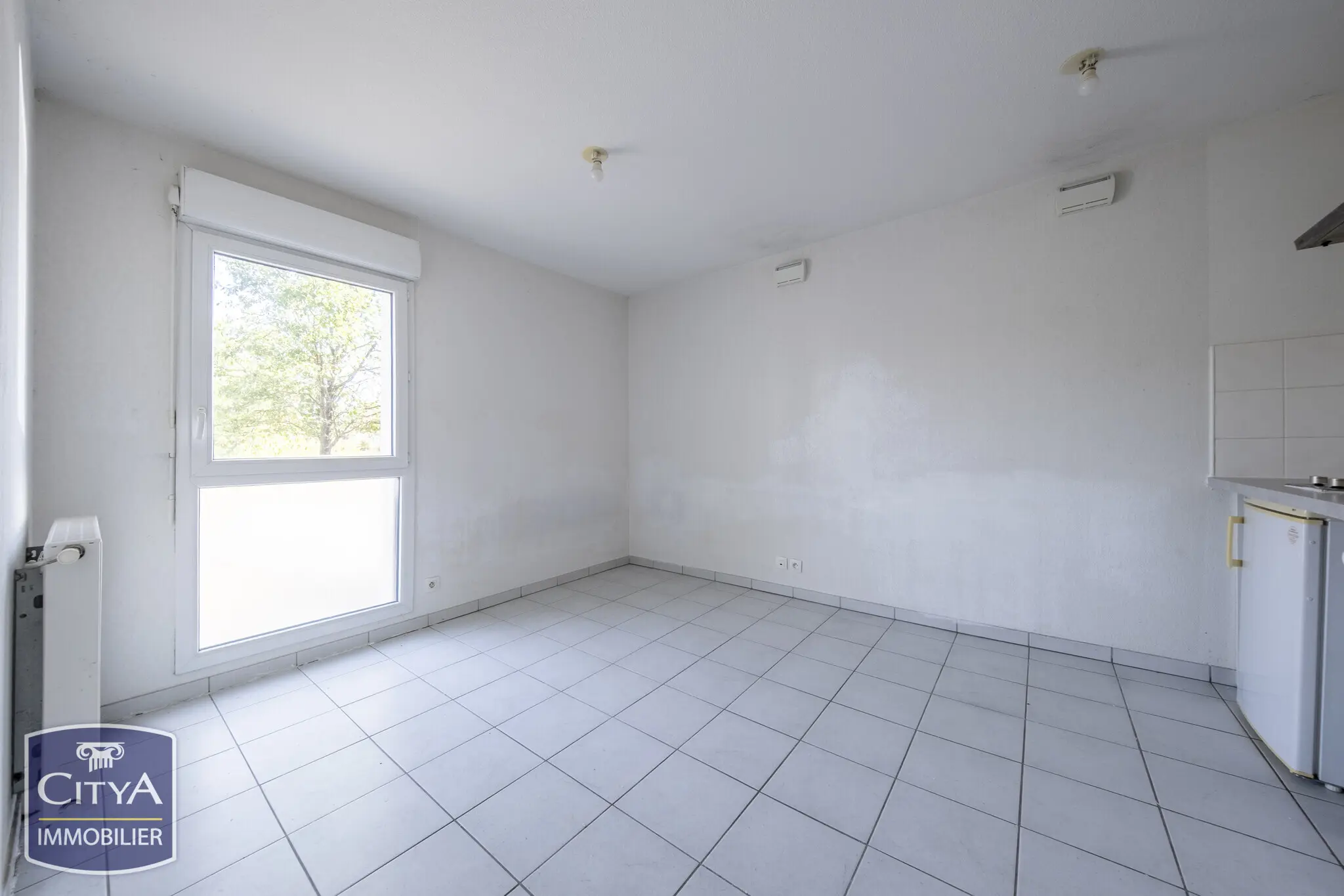 Photo 1 Appartement 1 pièce 22.5m²