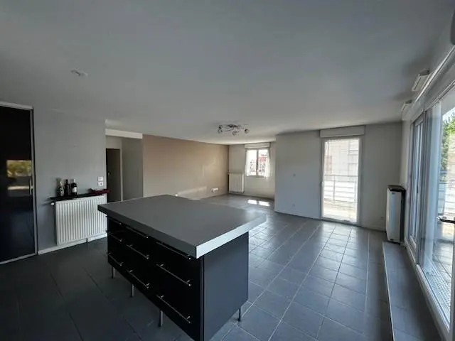 Photo 10 Appartement 5 pièces 104.81m²