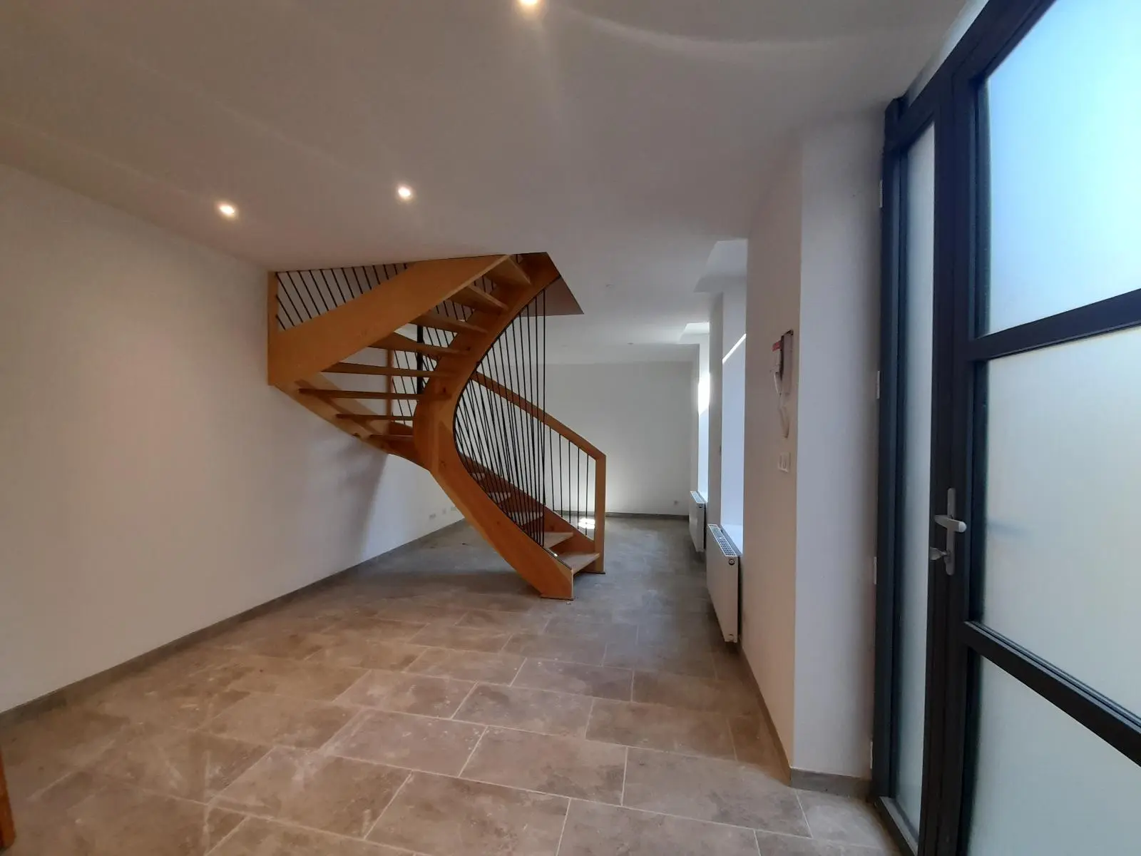 Photo 2 Appartement 5 pièces 86.37m²