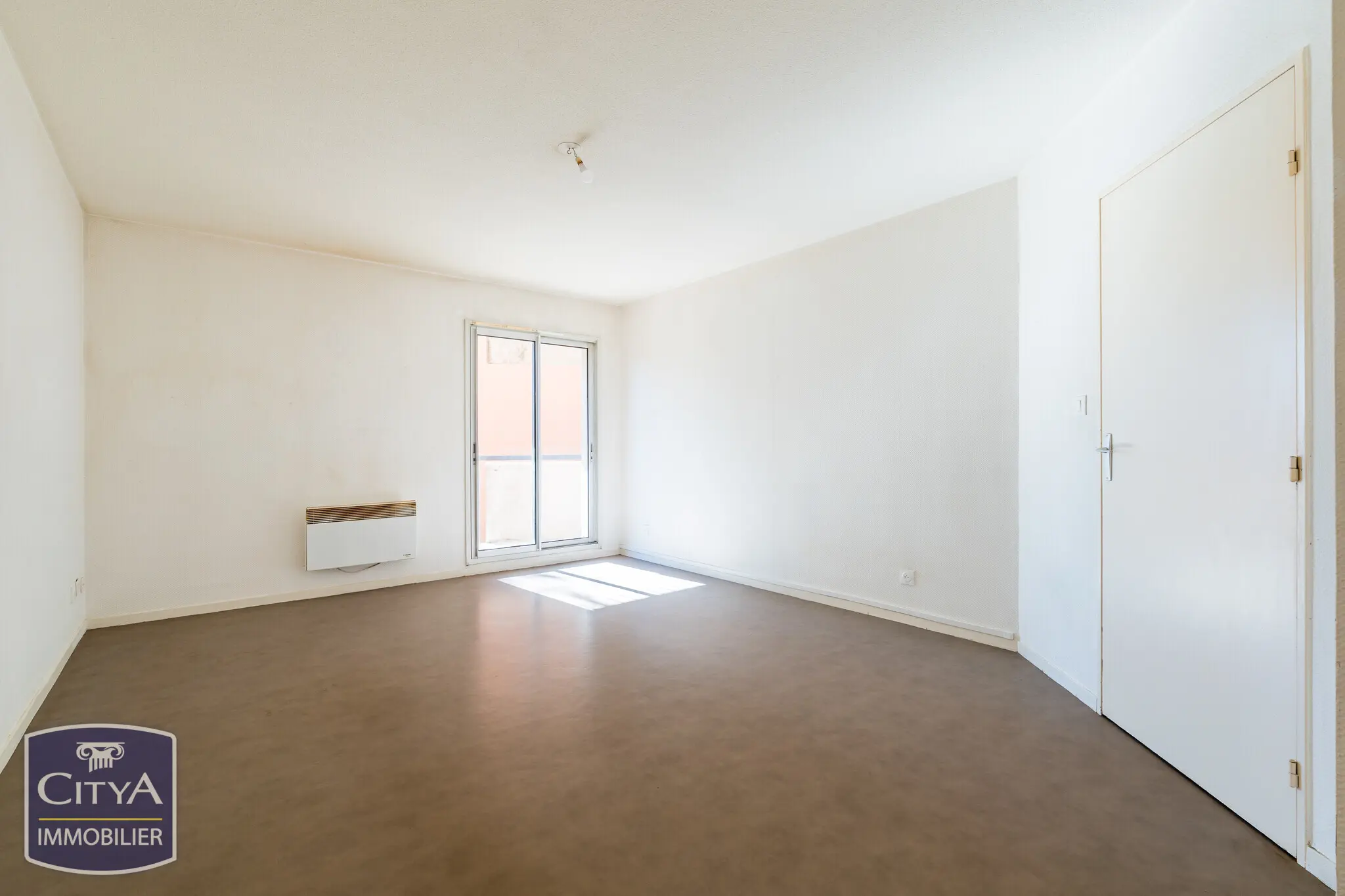 Photo 2 Appartement 2 pièces 46.87m²
