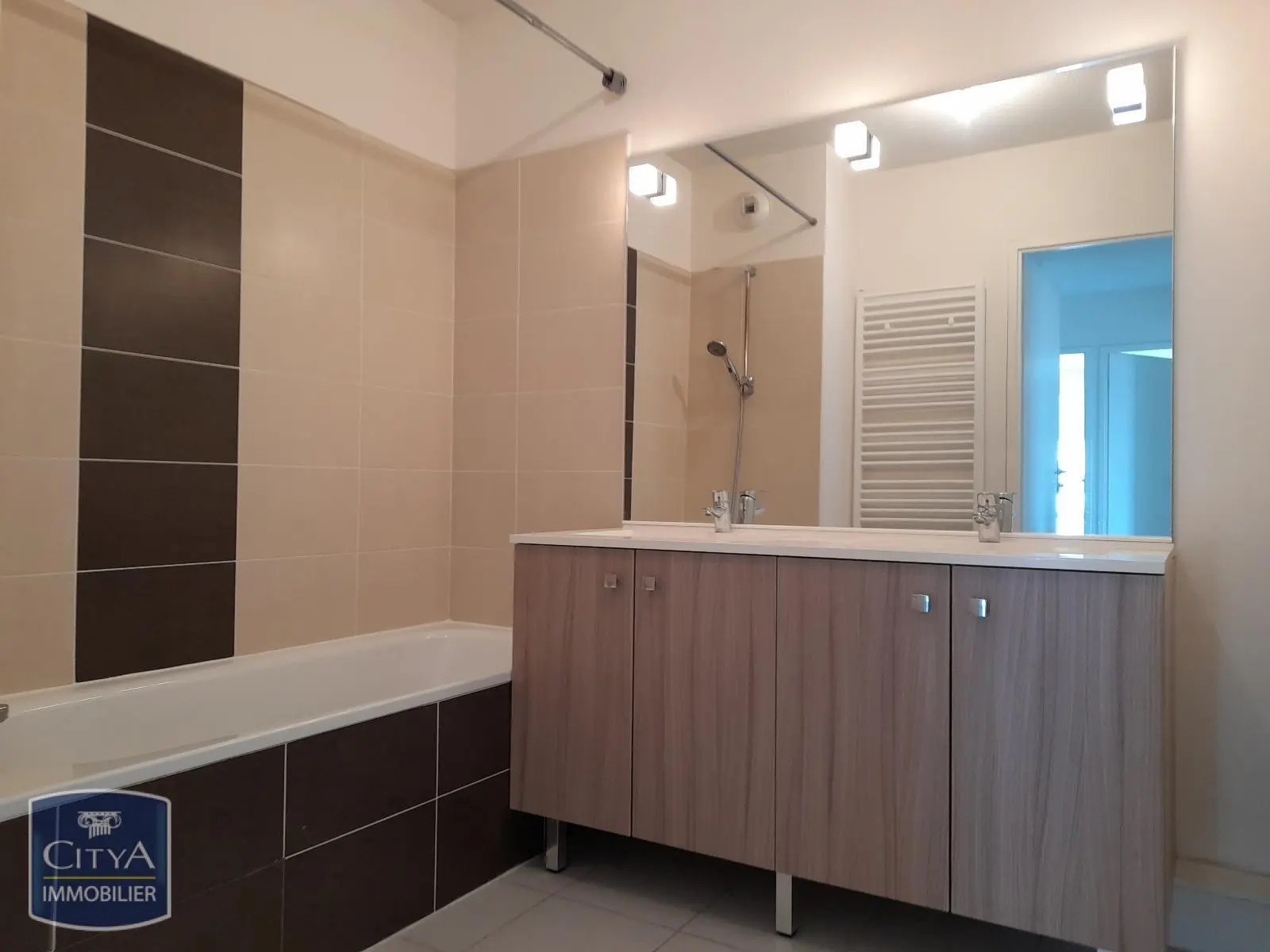 Photo 8 Appartement 5 pièces 117m²
