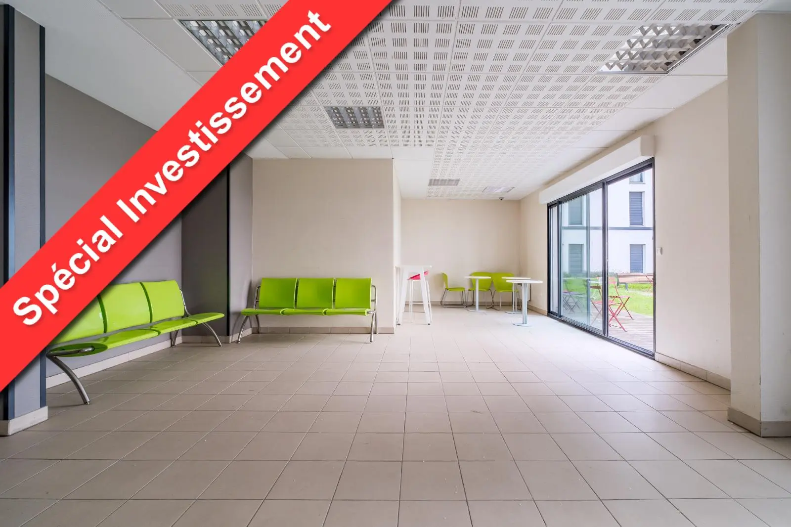 Photo 1 Appartement 1 pièce 22.04m²