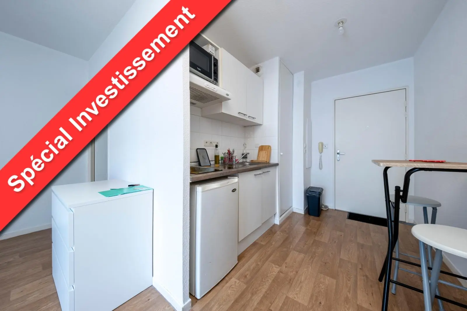 Photo 1 Appartement 1 pièce 22.3m²