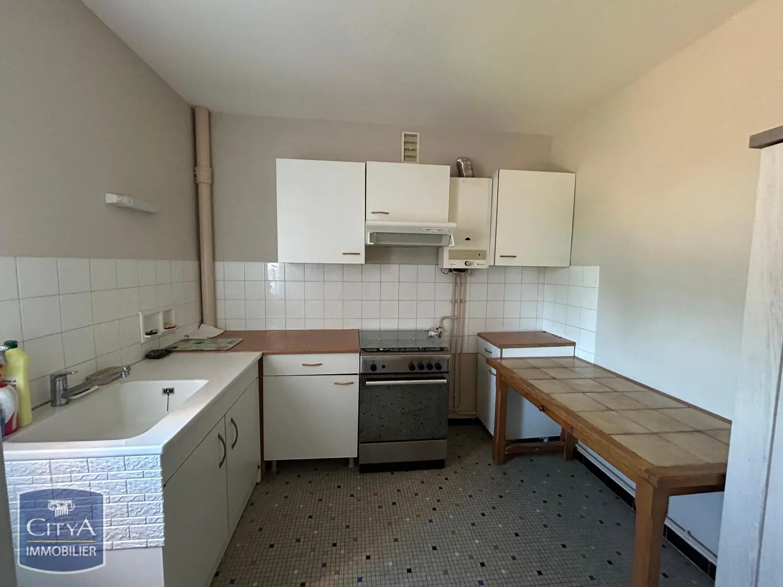 Photo 2 Appartement 4 pièces 83.18m²