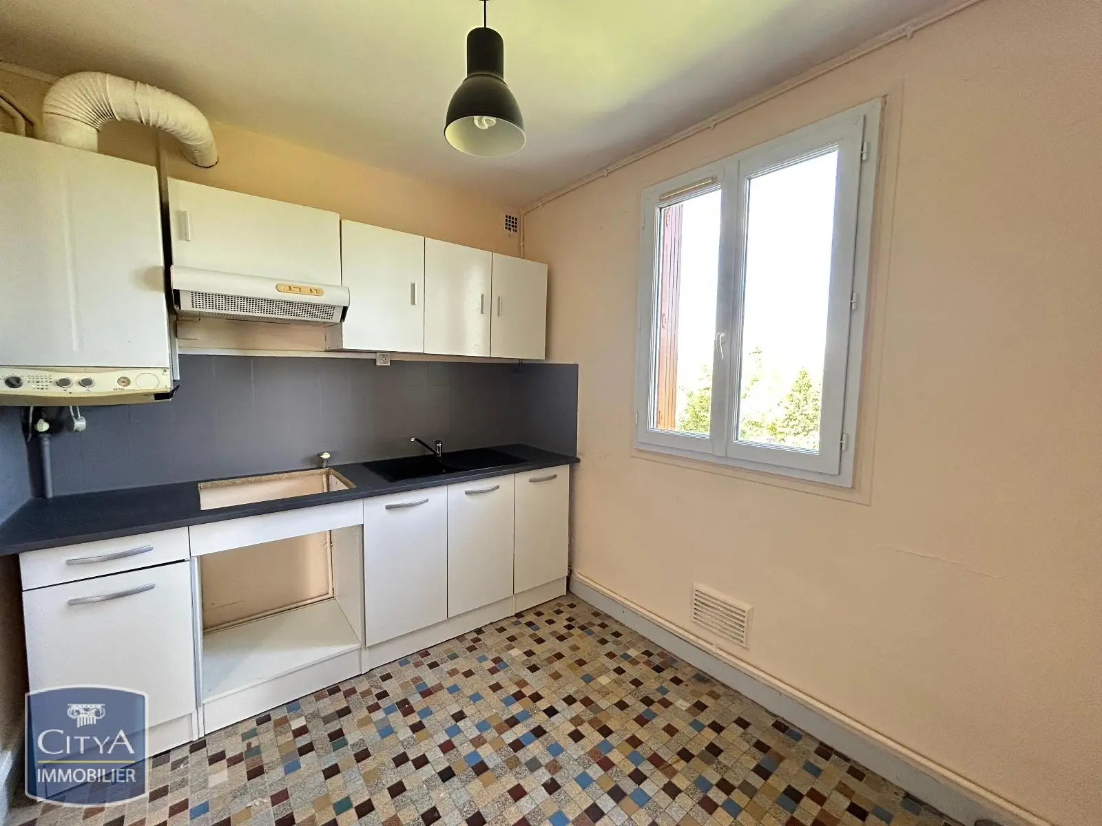 Photo 3 Appartement 4 pièces 77.11m²