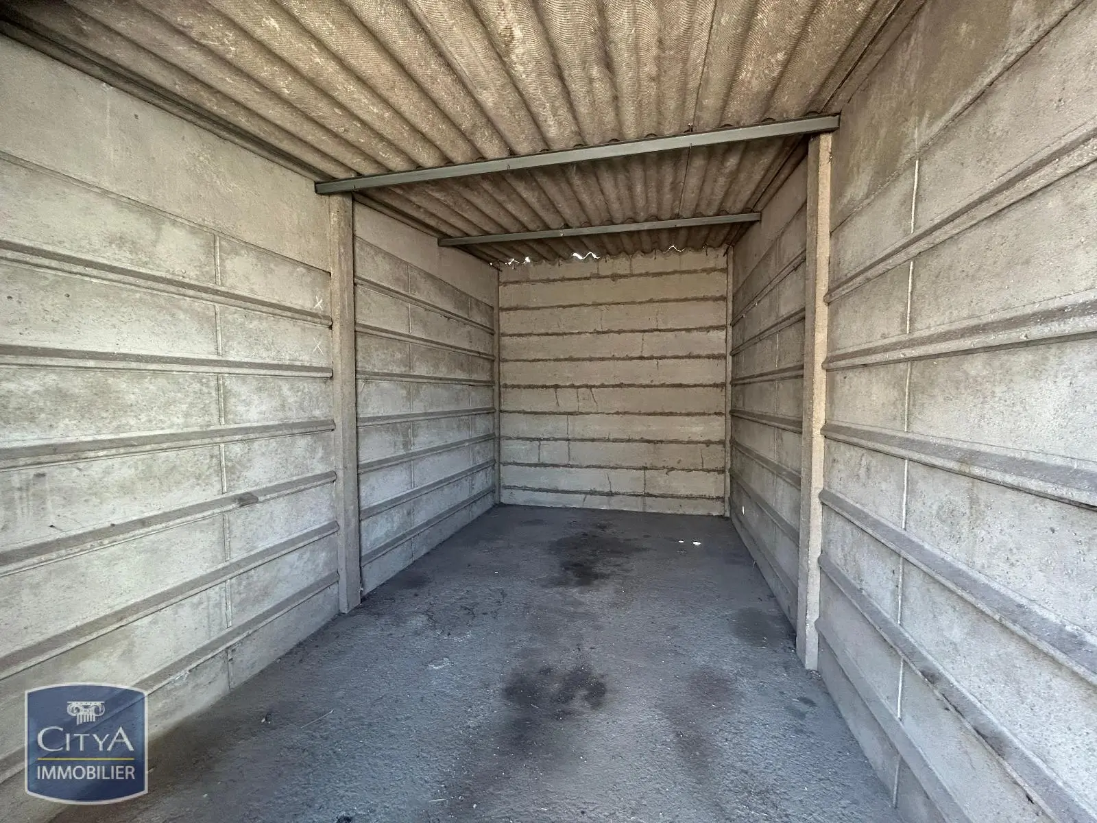 Photo 2 Parking 14m²