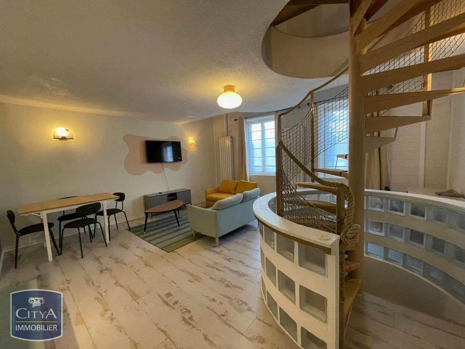 Photo 1 Maison 4 pièces 79.87m²