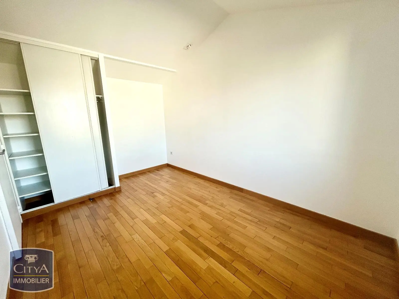 Photo 8 Maison 5 pièces 98.77m²