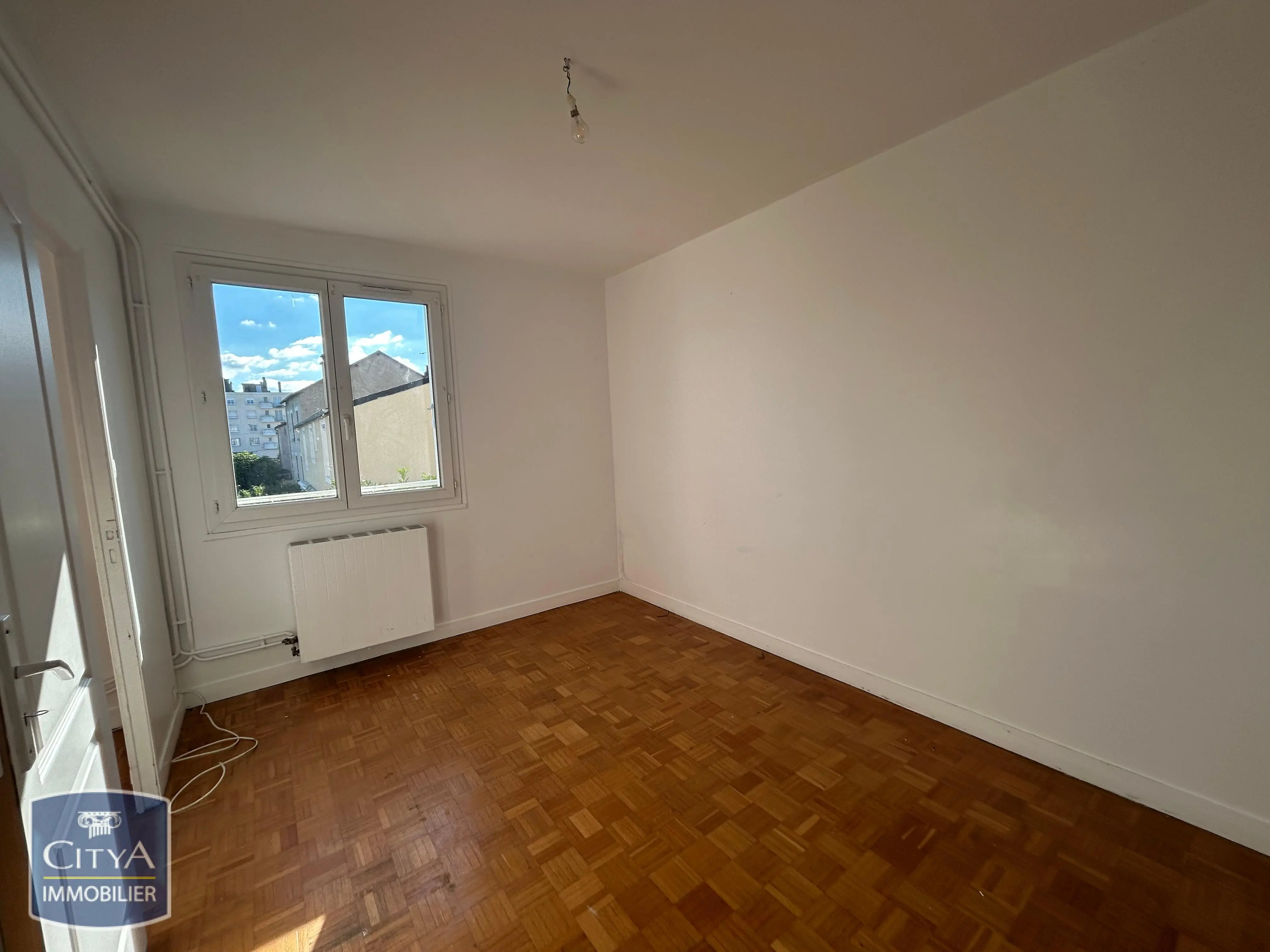 Photo 3 Appartement 4 pièces 80m²