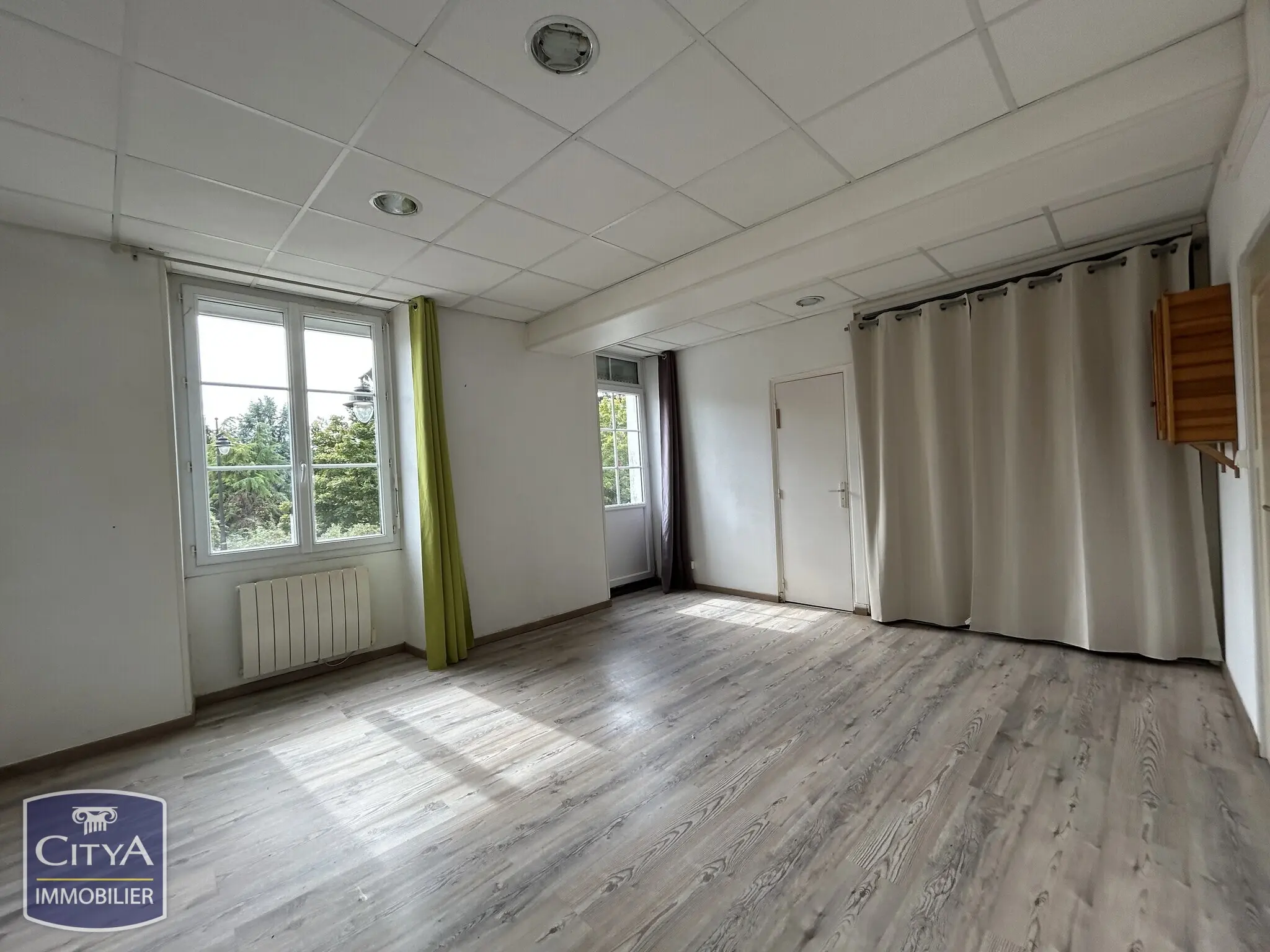 Photo 2 Appartement 1 pièce 24.5m²