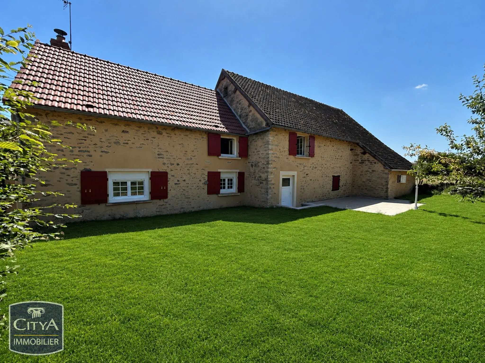 Photo 1 Maison 4 pièces 97.7m²