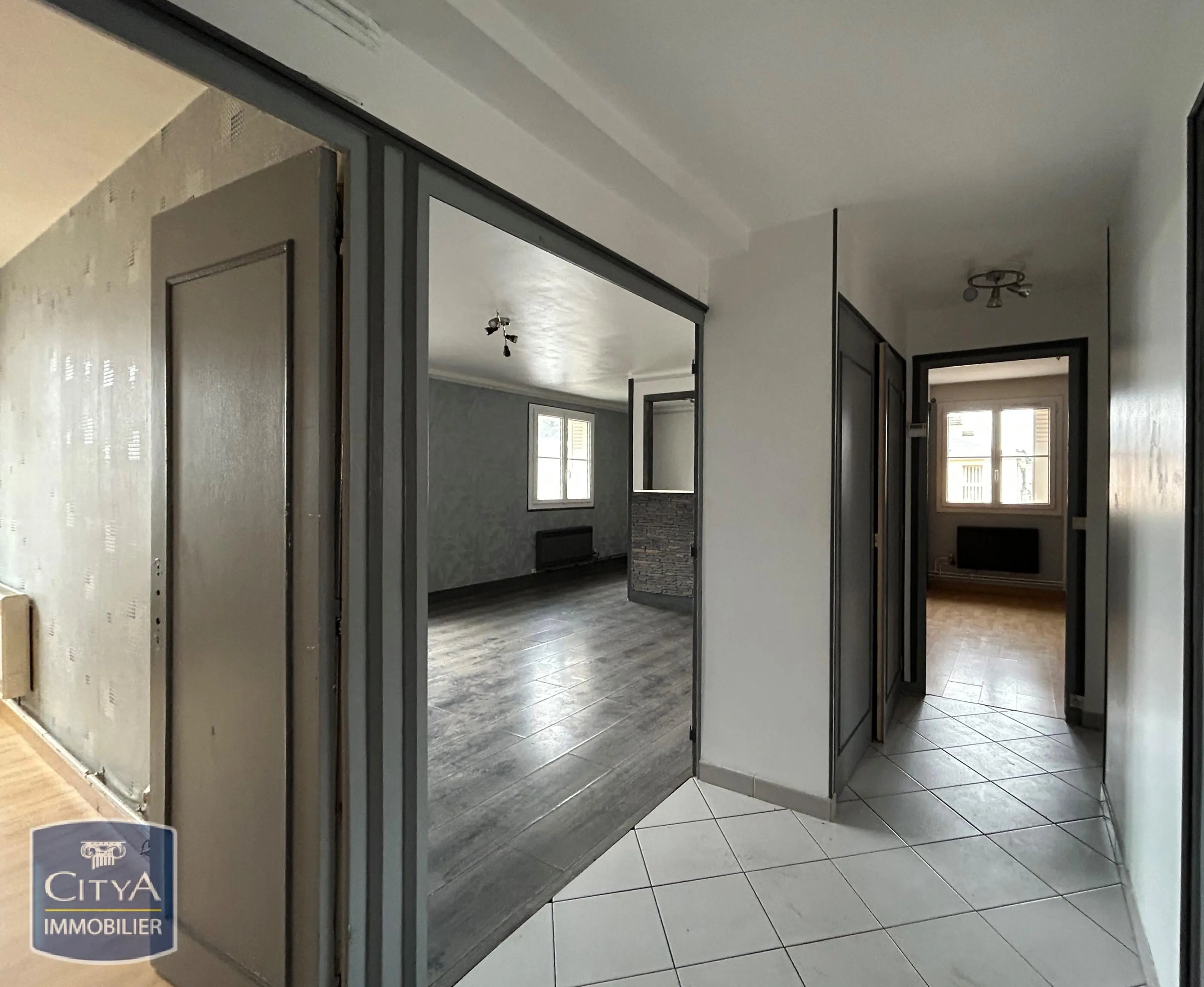 Photo 2 Appartement 4 pièces 76.1m²