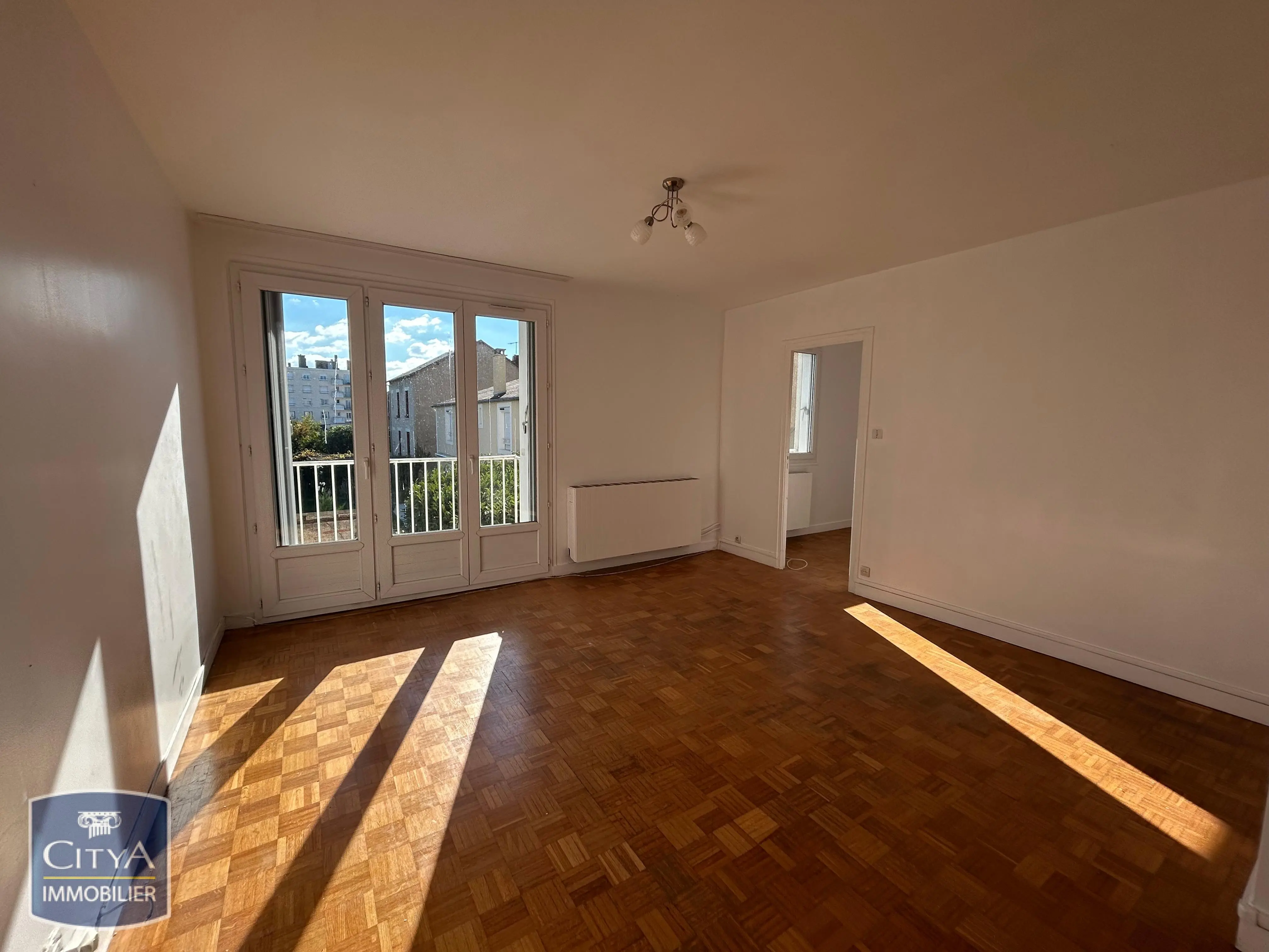 Photo 2 Appartement 4 pièces 80m²