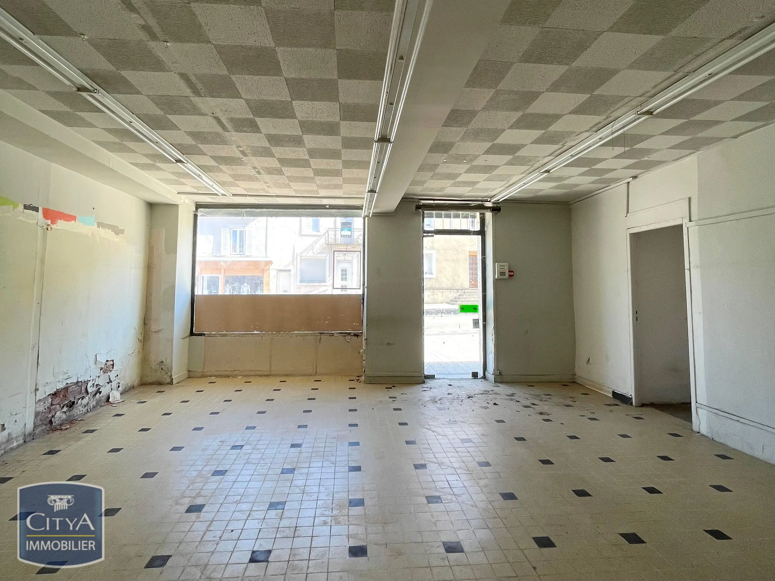 Photo 8 Immeuble 240m²