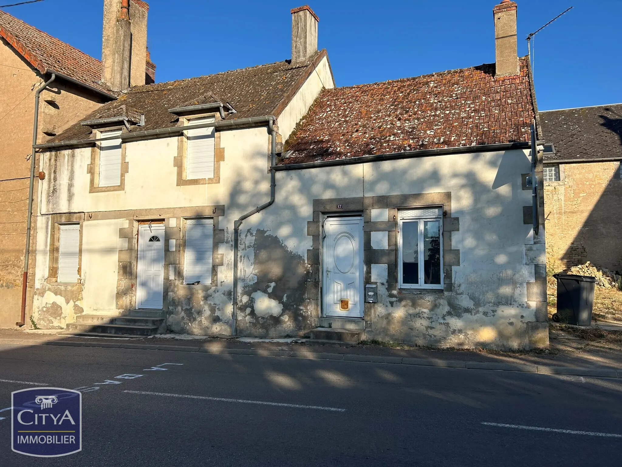 Photo 1 Immeuble 70m²