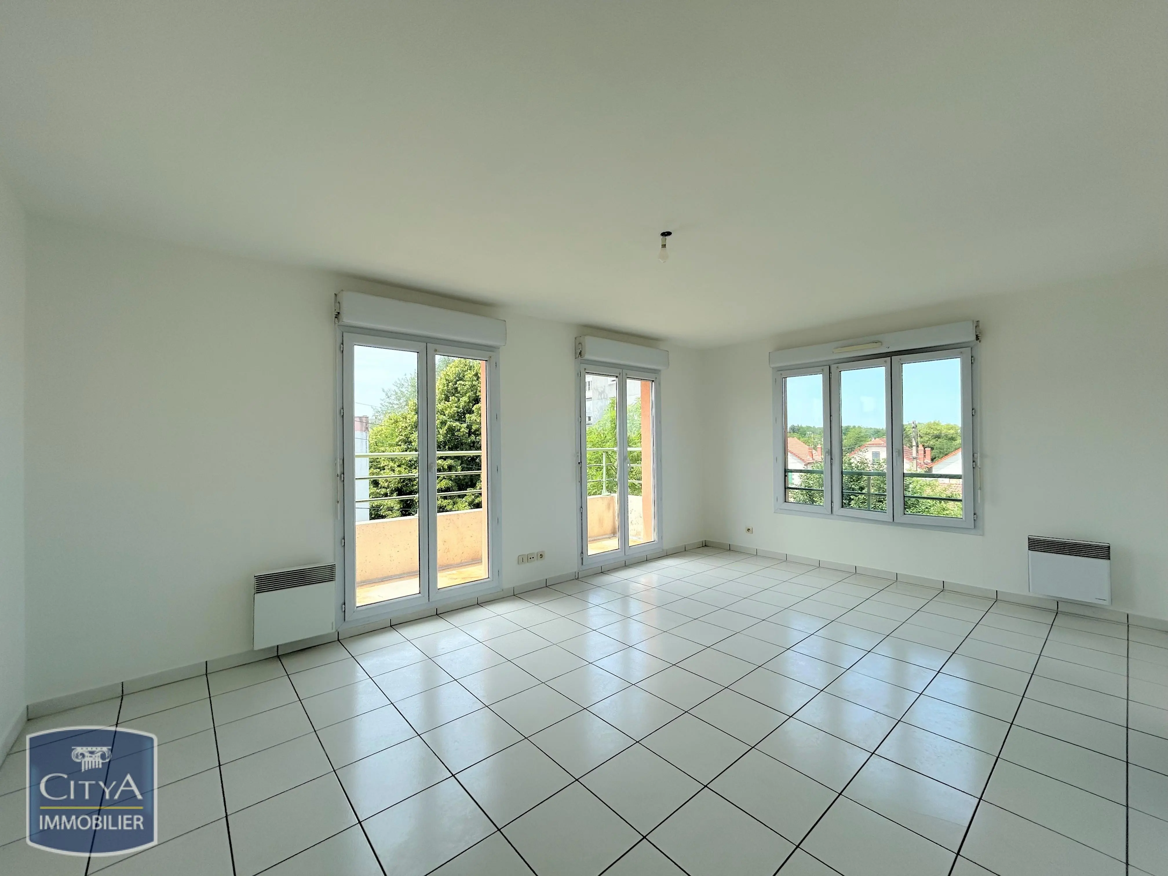Photo 1 Appartement 3 pièces 65m²