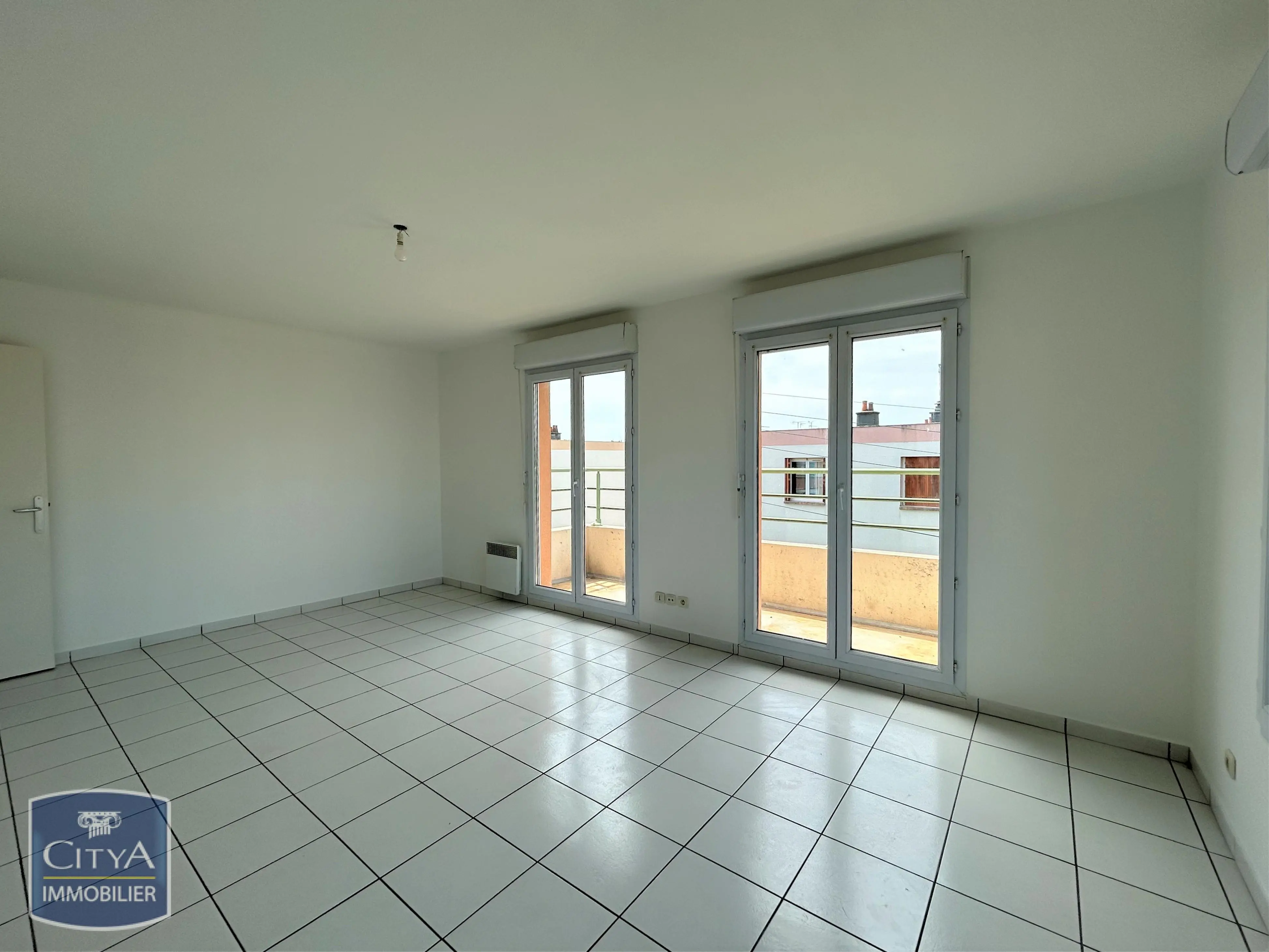 Photo 2 Appartement 3 pièces 65m²