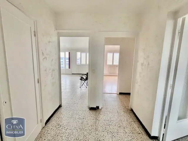 Photo 3 Appartement 5 pièces 99.37m²
