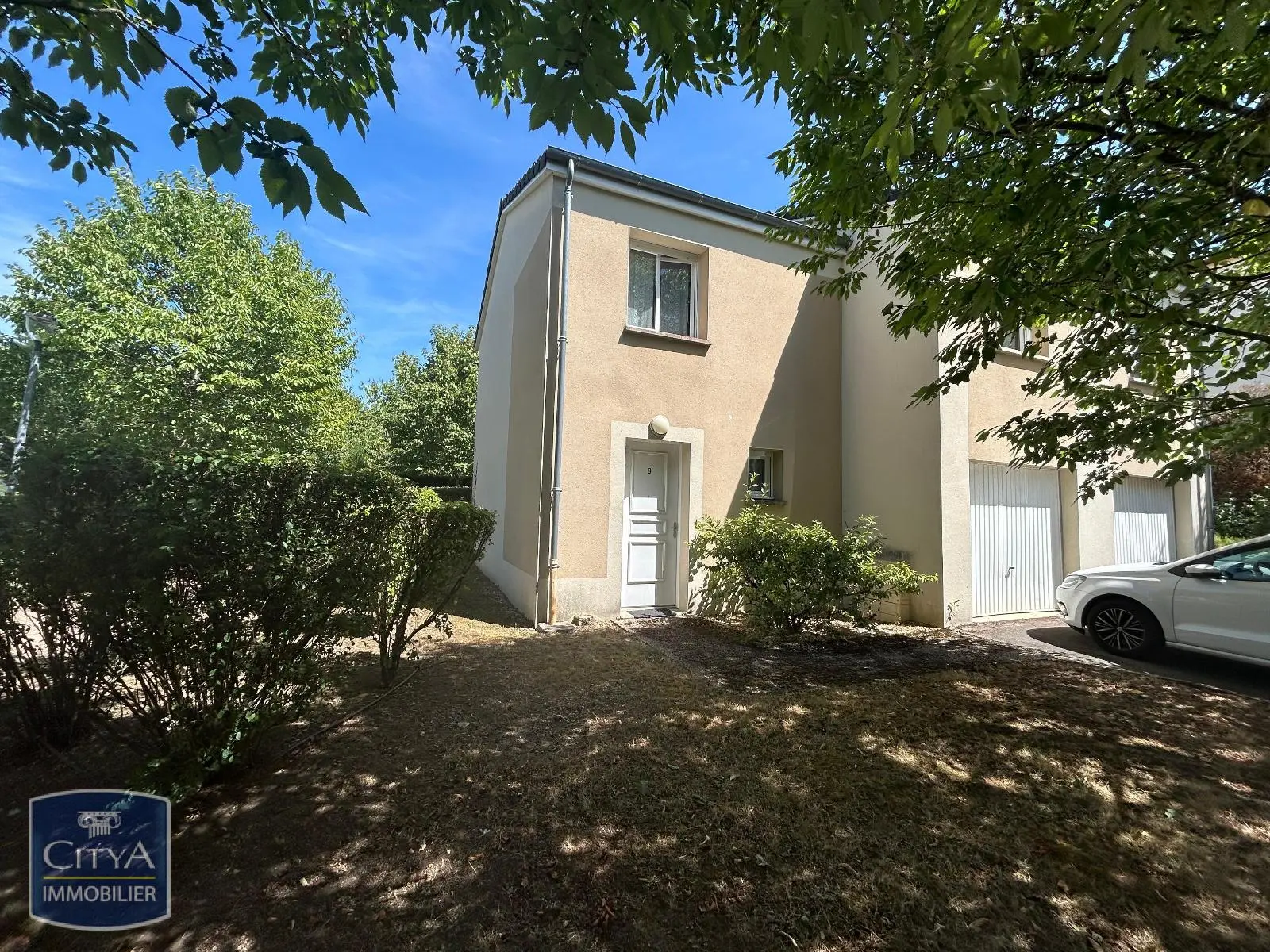 Photo 1 Maison 4 pièces 85m²