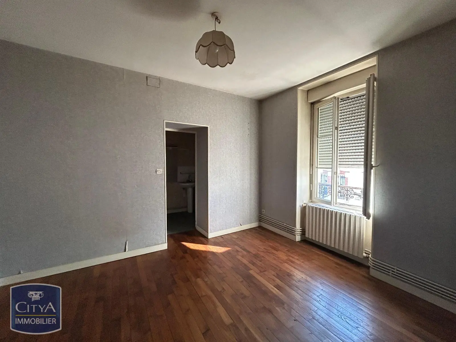 Photo 3 Immeuble 247m²